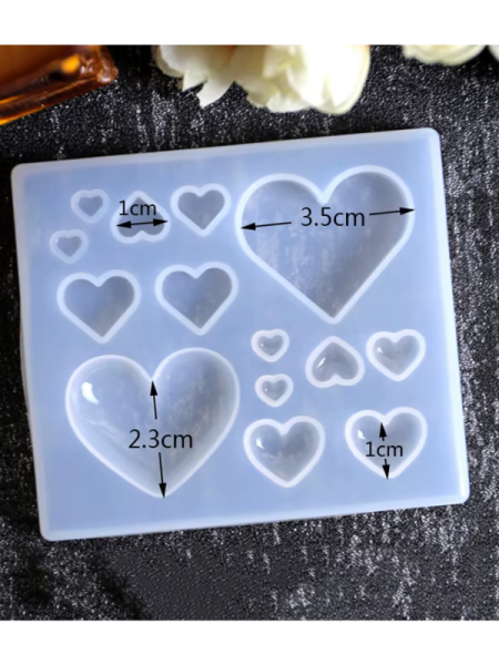 Epoksi Reçine Çoklu Kalp Silikon Kalıbı