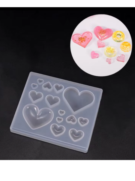 Epoksi Reçine Çoklu Kalp Silikon Kalıbı